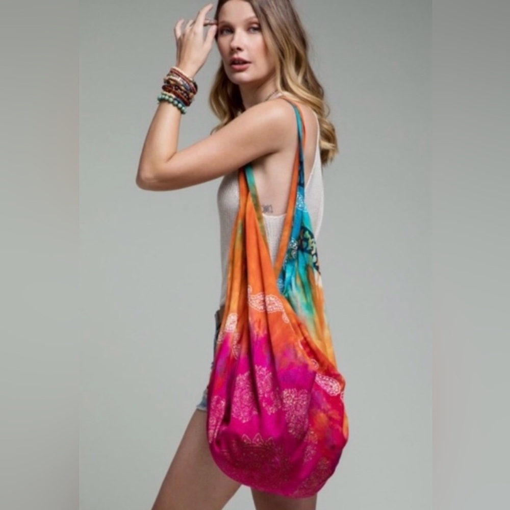 NEW Ruggine Colorful Boho Shoulder Bag with Zipper & Paisley Print BNIP - Picture 8 of 10